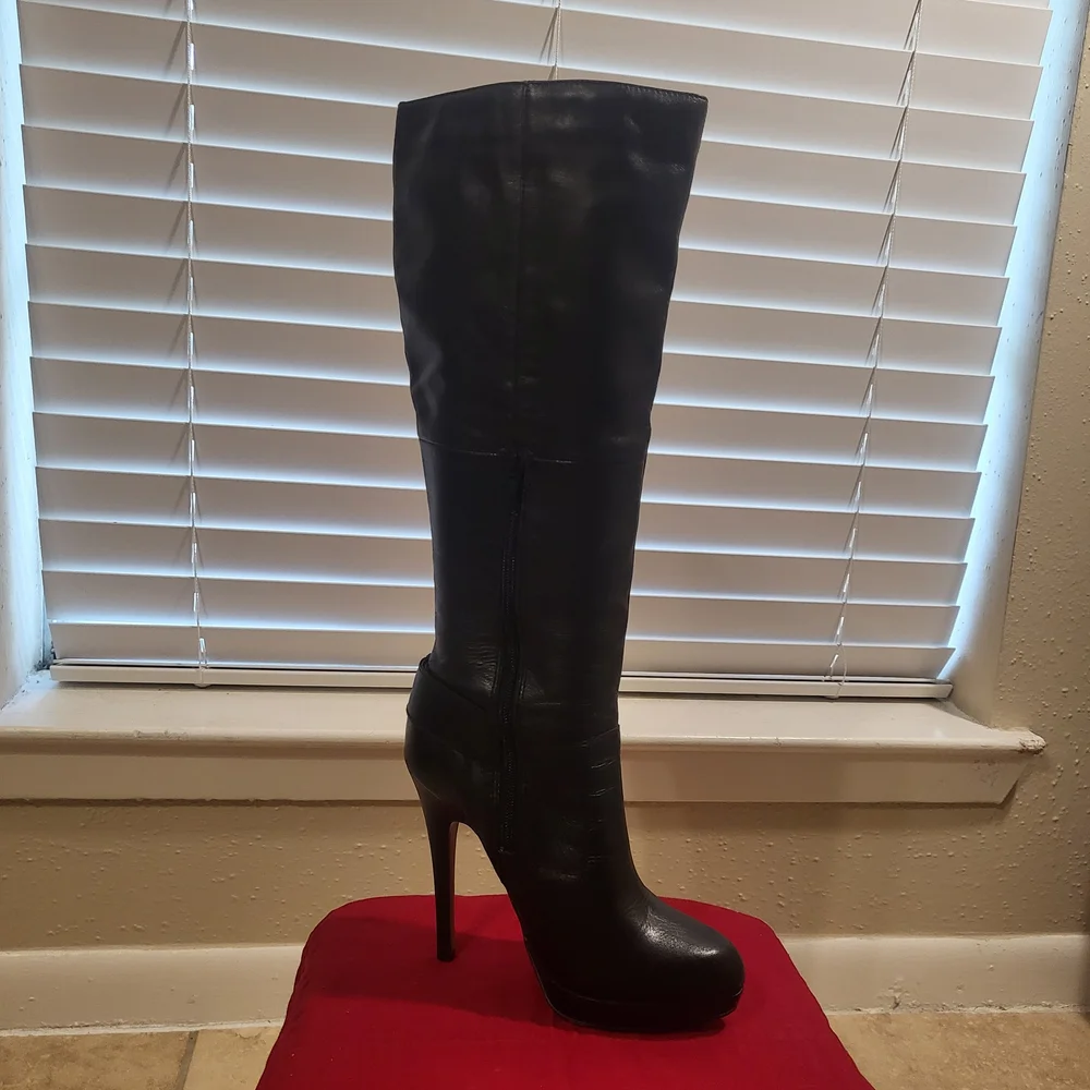 Aldo Knee High Stiletto Leather Boots - Picture 10 of 15
